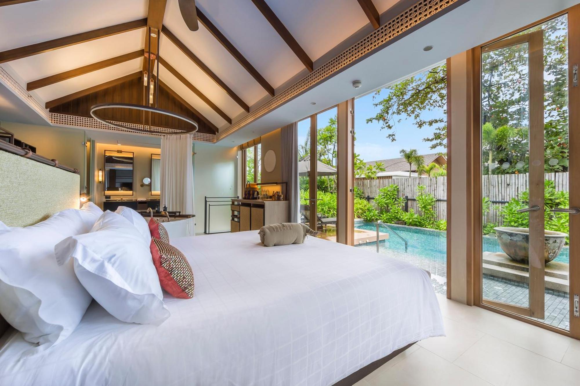 Pullman Khao Lak Resort Exterior photo