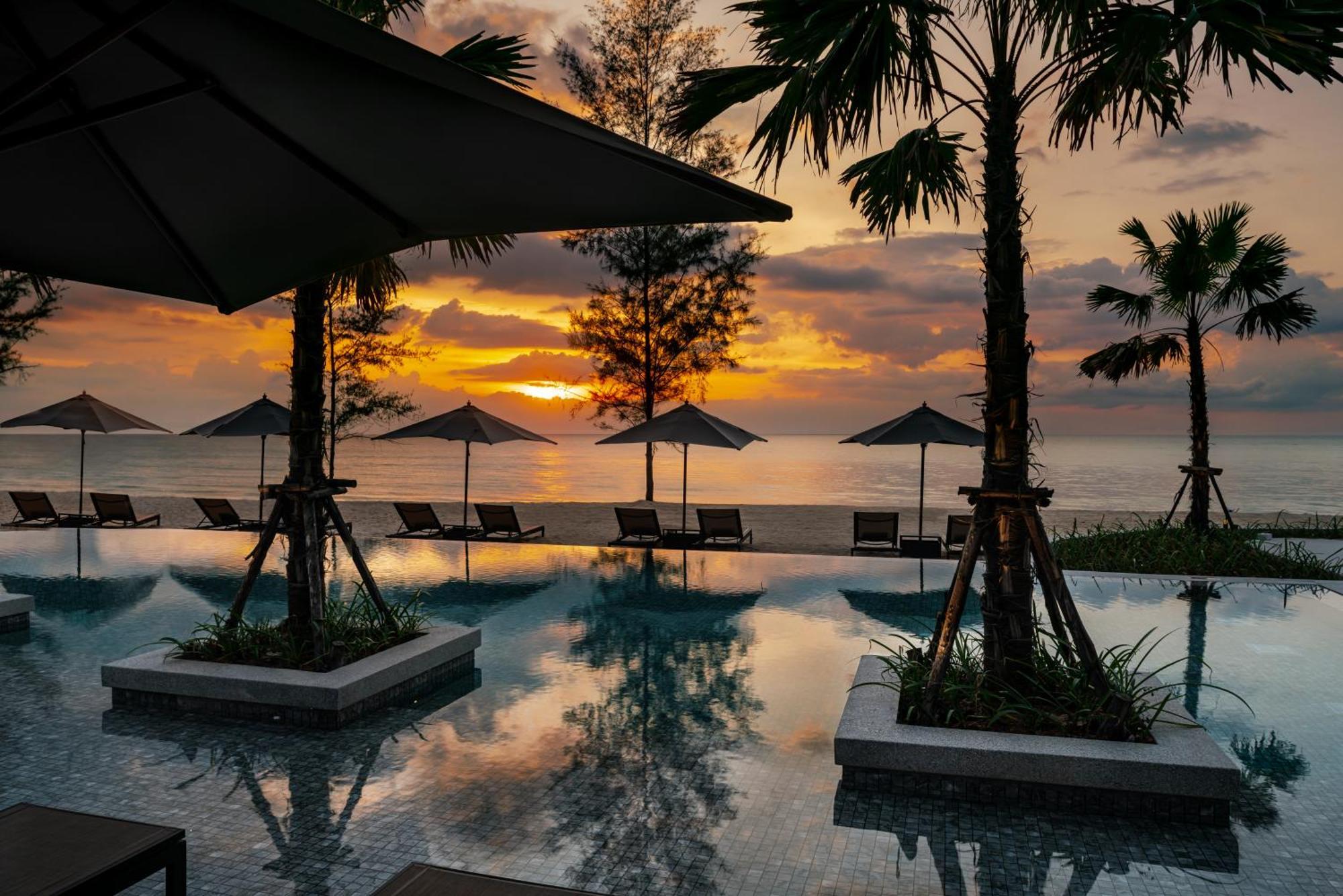 Pullman Khao Lak Resort Exterior photo
