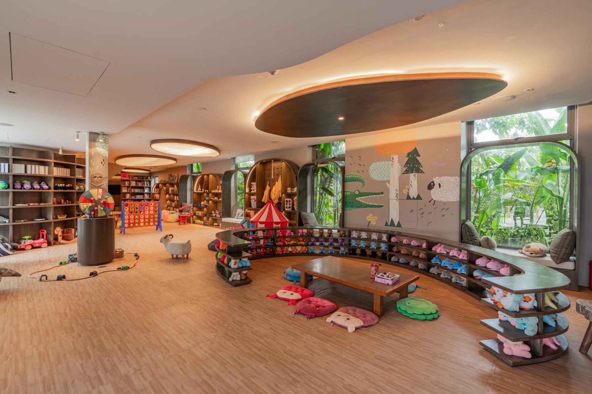 Pullman Khao Lak Resort Exterior photo